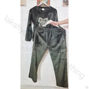 Girls Winter Velvet Cord Set – Super Soft & Warm (Mehandy Green)